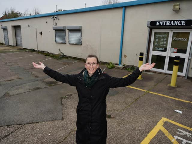 Beth Lambert of Eco Village new base the former Plumb Centre on St Mary's Road in Market Harborough which hopes to be open for business in January 2020..
PICTURE: ANDREW CARPENTER