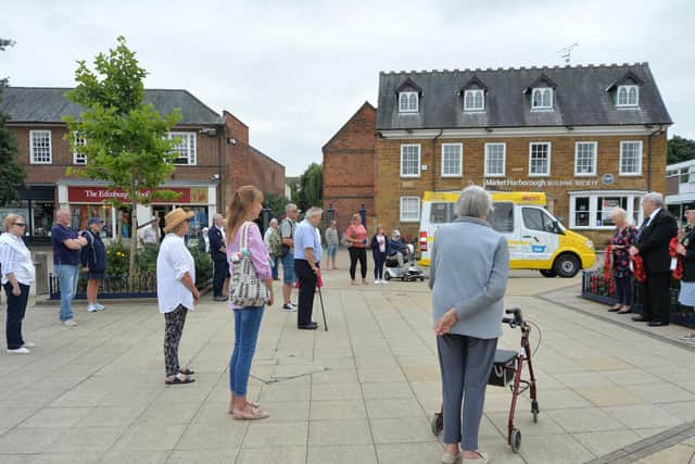 Two minute silence during the VJ Day on the Square in Market Harborough.
PICTURE: ANDREW CARPENTER