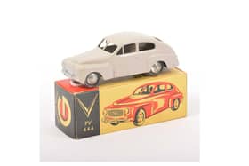 The pale grey matchbox-sized Volvo PV 444 went under the hammer for an amazing £2,200 at Gildings Auctioneers’ Toys, Models and Scale Model Railway sale in the town.
