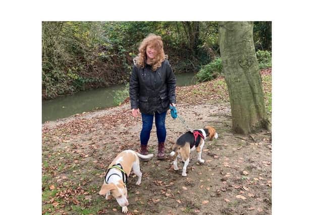Linda Knighton said the tangled-up fencing in Kibworth Beauchamp posed a serious threat to children as well as pet-owners, dogs and pedestrians.