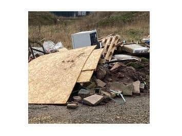 The “filthy mess”, feared to include human waste, has been created by the entrance to Greenacres travellers’ site on Leicester Road to the north of the town.