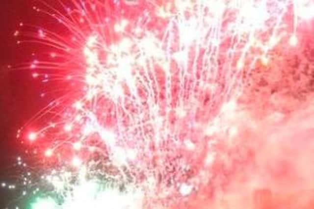 A major fundraising bonfire and fireworks display is to be staged in Kibworth Beauchamp to support local youth groups.