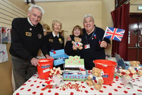 Poppy Appeal launch...from left, John Ragg and Lynda Ragg of Harborough Lions 2012, Molly Leeder, 11, and Stewart Harrison, chairman of Market Harborough Royal British Legion, at Market Harborough indoor market.
PICTURE: ANDREW CARPENTER