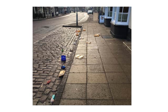 Litter louts scattered this stinking takeaway rubbish all over the High Street in Market Harborough over the weekend.