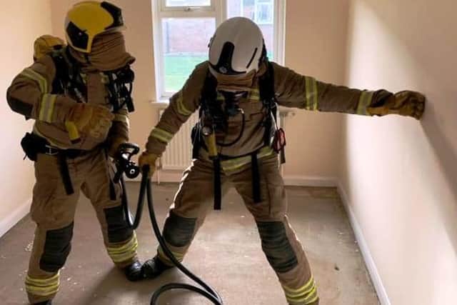 Fire crews from both Leicestershire and Northamptonshire fire services carried out crucial lifesaving drills at Naseby Square on the town’s Southern Estate.
