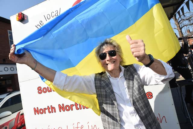 Tony Julian as Rod Stewart supporting the Ukraine concert.
PICTURE: ANDREW CARPENTER