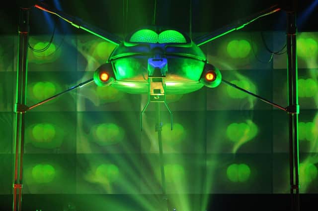 Production Still from 2010-2011 The War Of The Worlds Tour (photo: Roy Smiljanic)