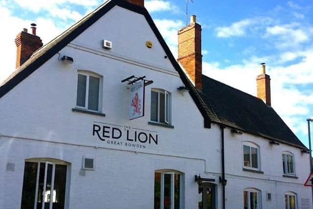 The Red Lion pub.