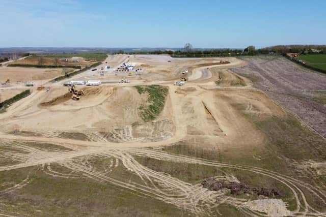 The first chunk of a huge new 600-house housing estate in Market Harborough has got the green light