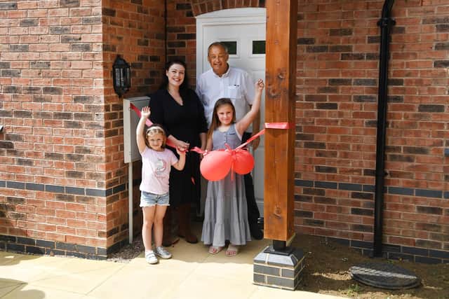 Alicia Kearns MP and Peter Crewe chairman, with help from Bella Kirby (6) and Layla Kirby (8) new owners.
PICTURE: ANDREW CARPENTER