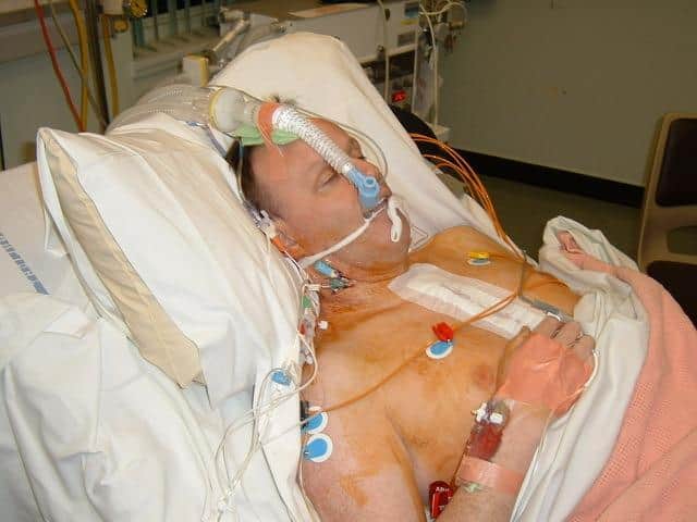 Steve in Glenfield Hospital in Jan 2004 after his AVR heart operation.