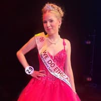 Harborough teenager makes it to final of Miss England competition