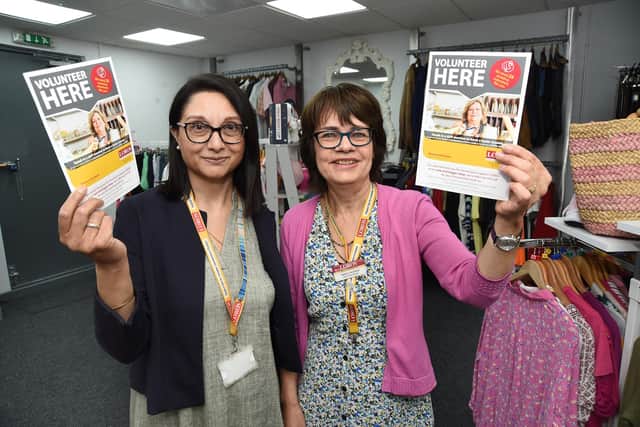 Illa Patel and Sheila Watson of Loros with the free vouchers valid until June 24.
PICTURE: ANDREW CARPENTER