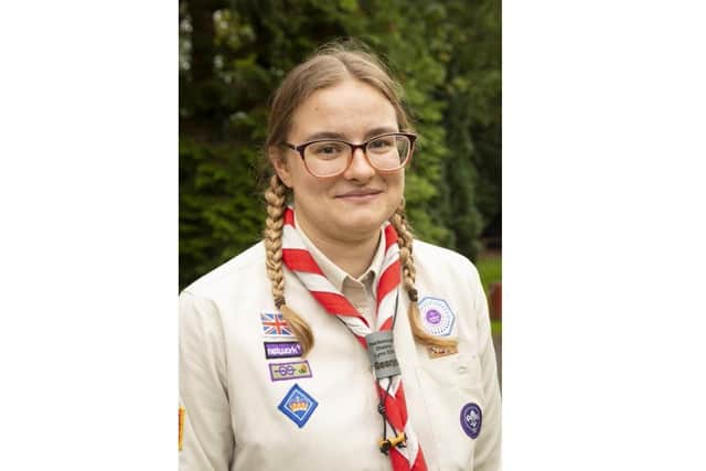 Georgie Dove has joined 120 Scout volunteers paying their respect to HM the Queen and supporting the process at Westminster Palace.
