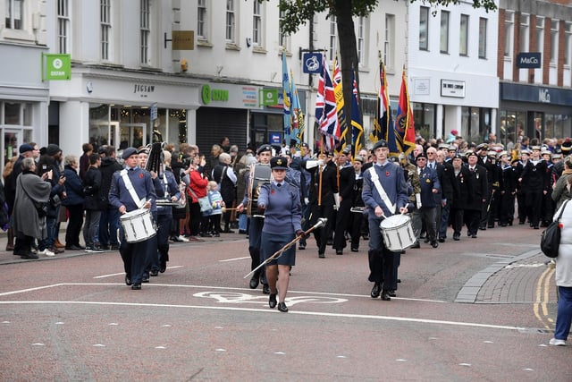Market Harborough ATC 1084 Squadron leads the remembrance parade along the High Street.