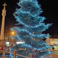 Countdown to Market Harborough Christmas light switch on starts