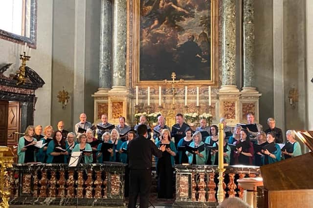 Harborough Singers in Tuscany