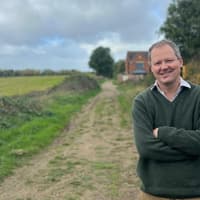 Harborough MP calls on council to make progress on AdamSmile path upgrade
