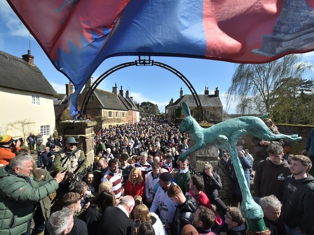 Tha Hare Pie is thrown out the waiting crowds.