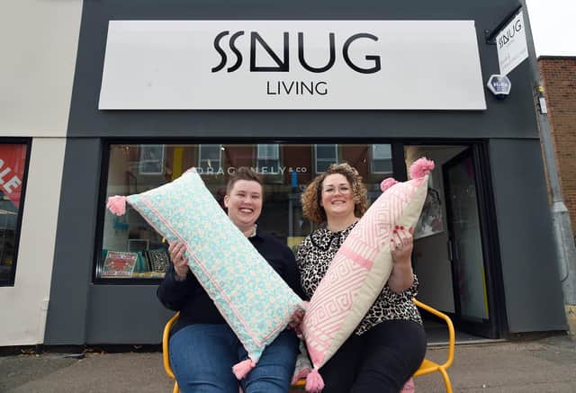 Stacey and Laura Griifin of SSNUG on Abbey Street.PICTURE: ANDREW CARPENTER