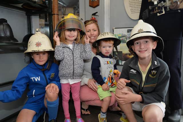 Theo Weston 9, Sienna Vince 3, Julie Vince, Joshua Vince 2 and Owen Vince 12.