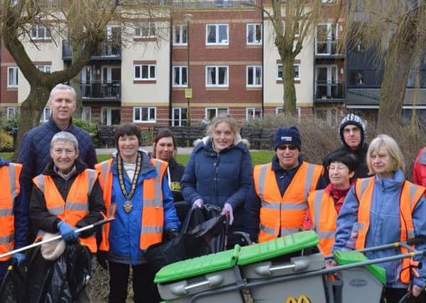 Harborough volunteers take part in Clean for the Queen
