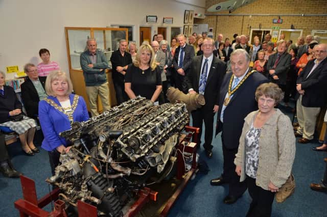 Right, Carol Hubbard unveils the Merlin engine with Geraldine Robinson Mayor of Lutterworth, Councillor Rosita Page, Geoff Smith curator and Bill Liqourish Chairman of Leicestershire County Council.
PICTURE: ANDREW CARPENTER